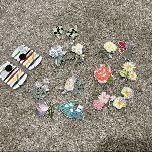 15 piece mini flowers iron on or sew on jeans hat jacket pants green leaves